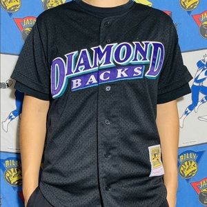 Dbacks jersey.  Dm me first before buying!